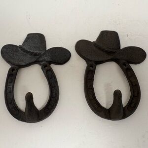 Cowboy Hat and Horseshoe Black Iron Wall Hooks